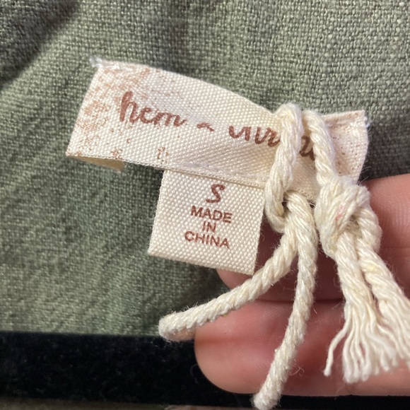 HEM & THREAD Sage Green Button-Down Vest - Picture 4 of 8